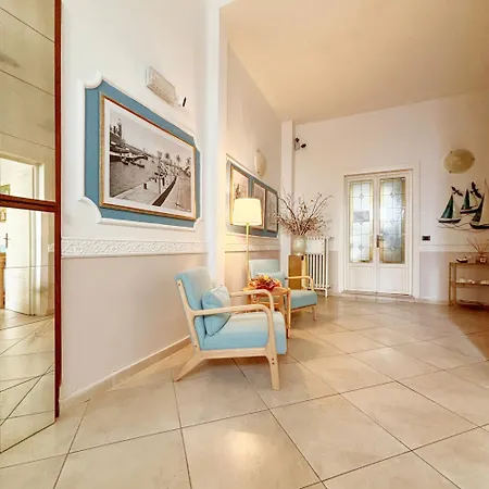 Bed & Breakfast A Casa Di Mario E Nene Viareggio